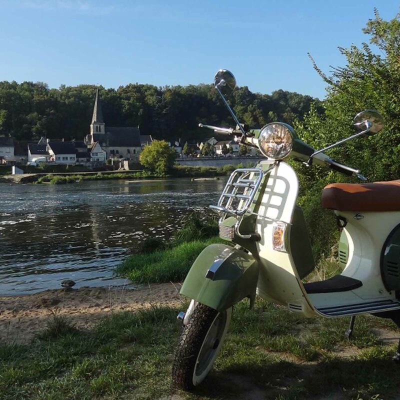 Le Val de Loire en scooter vintage